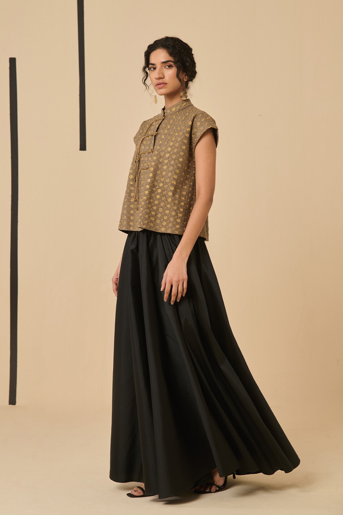 Oscillate Skirt